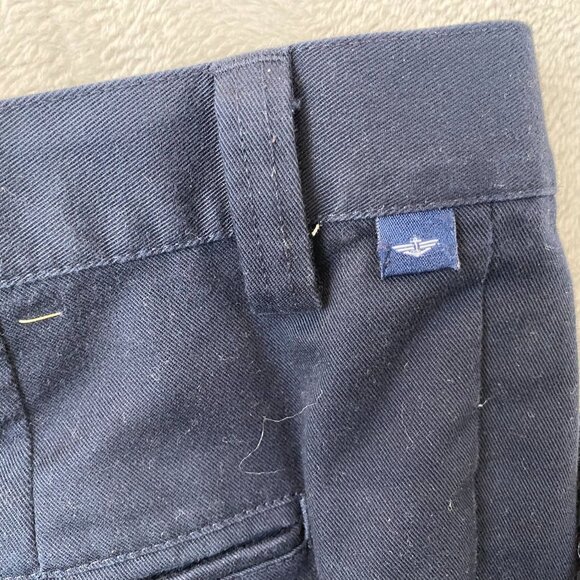 Dockers Mens Pants 42x30 Relaxed Fit Flat Front 100% Cotton Navy Straight Leg - Picture 8 of 9